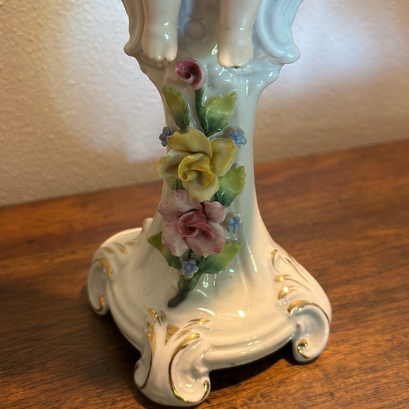 Stunning Pair Dresden Porcelain Cherub Putti Candlesticks Germany - Picture 13 of 13